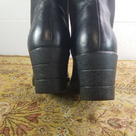 UGG Dupre waterproof black leather wedge chelsea ankle boots - Picture 8 of 14